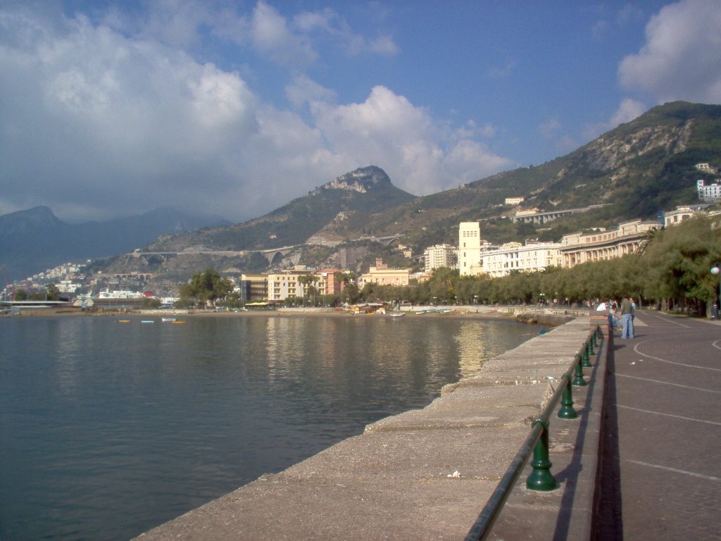 Salerno-il lungomare by villari.d51