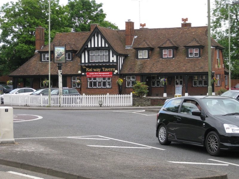 Railway Tavern by r.leonardo