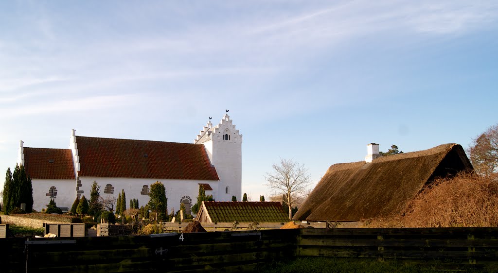 Tilst Kirke by Jens Bindløv