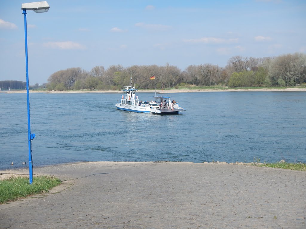 Rheinfähre Zons, Dormagen by JHeidkamp