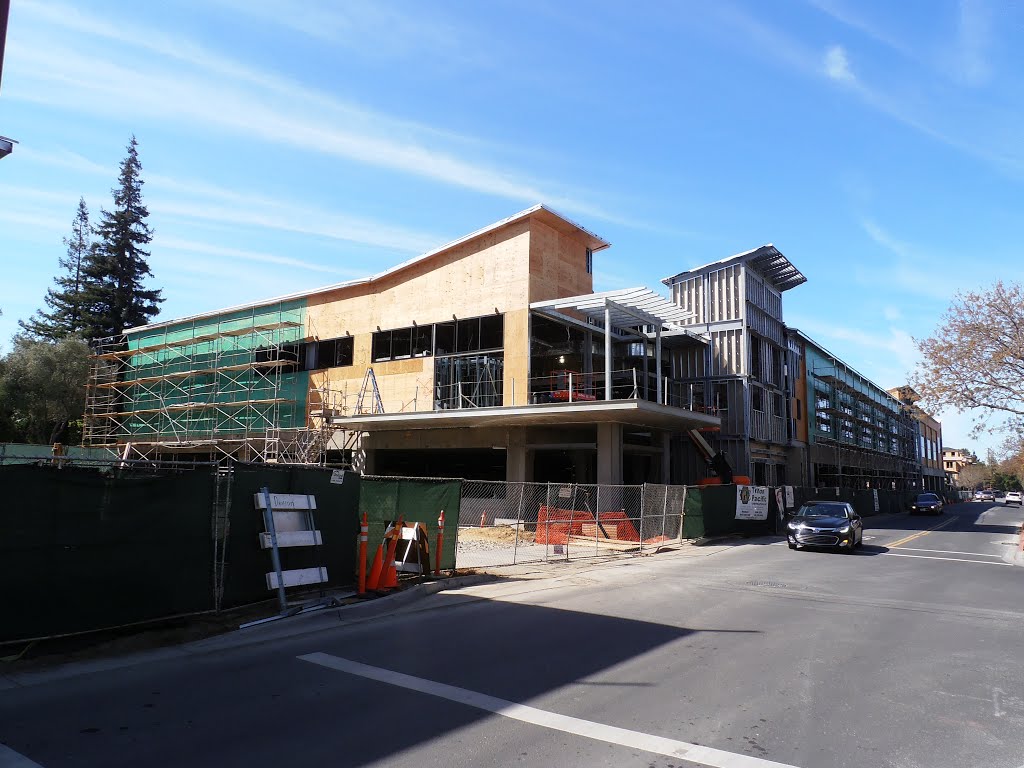 Safeway under construction, Los Altos, CA, March 2014 by ucdgrad2003