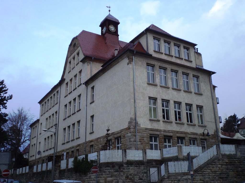 Grundschule Obertürkheim by Kurt Delikurtev