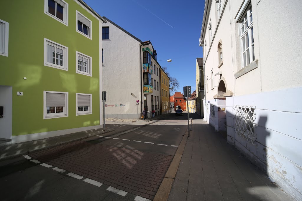 Cham - Klosterstraße - Blick zum Biertor 49° 13' 7.30" N 12° 39' 47.01" E by A.B.W.