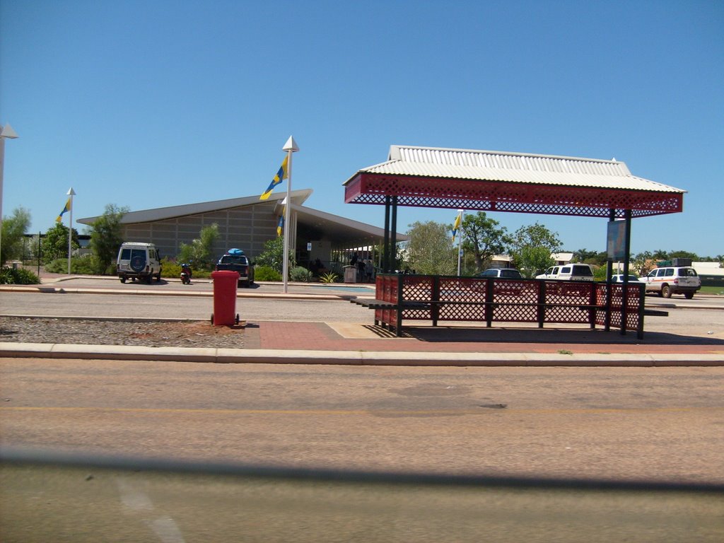 Bus Stop Visitor's Centre by blyccl_08