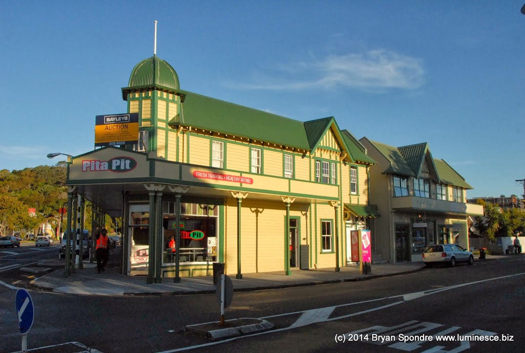 Mt Eden Road - New North to Normanby by bryanspondre