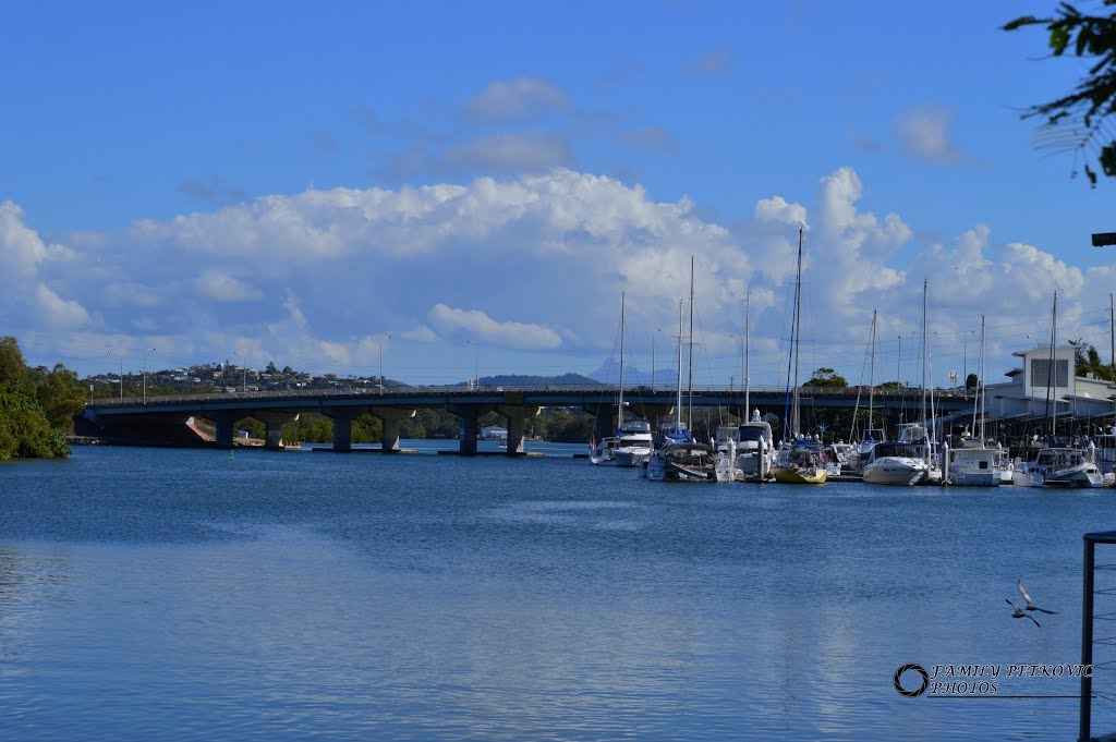 Terranora Creek Bridge by Paljenik