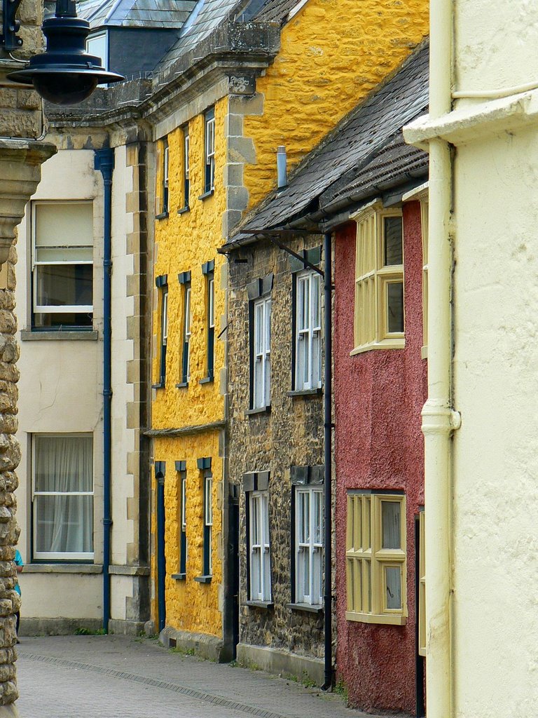 Patford Street, Calne (south, 180°) by Brian B16