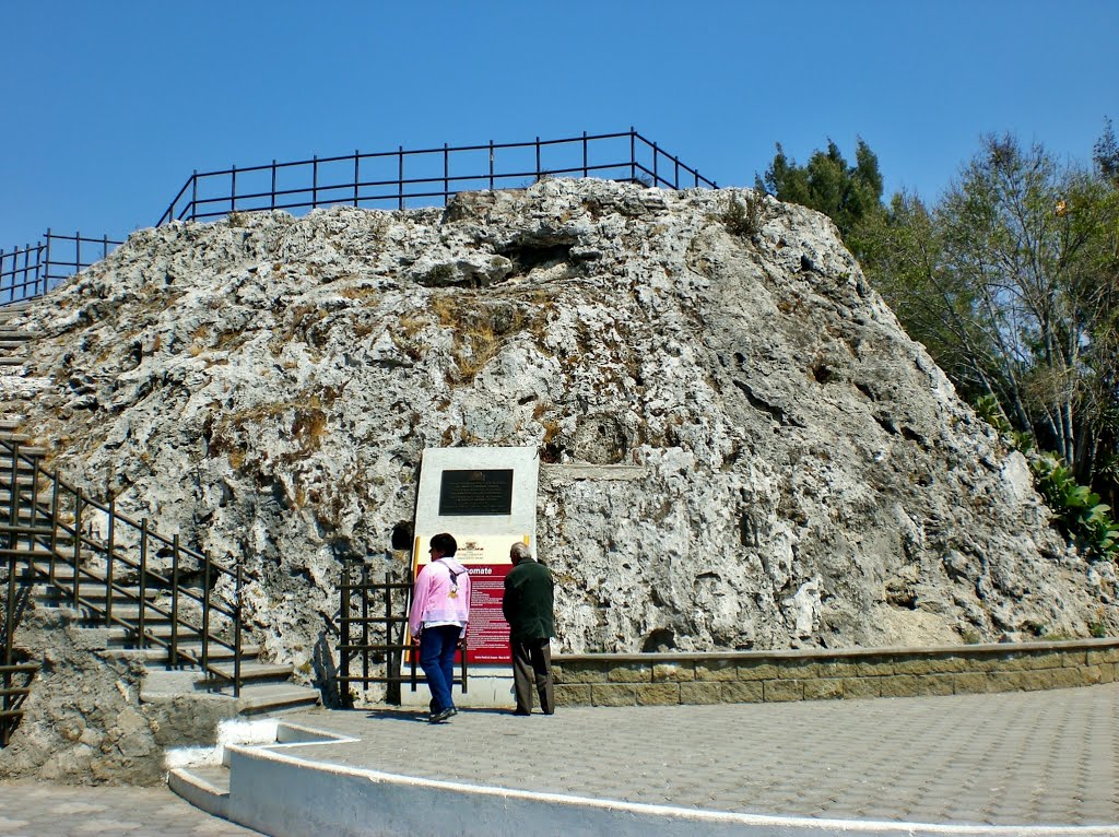 VOLCÁN CUEXCOMATE, PUEBLA, PUE. 2006 by Sergio Arce G