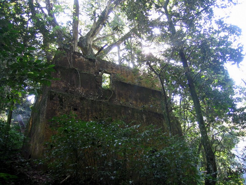 Casa da força nas Três Quedas, Santa Rita do Passa Quatro by Emerson R. Zamprogno