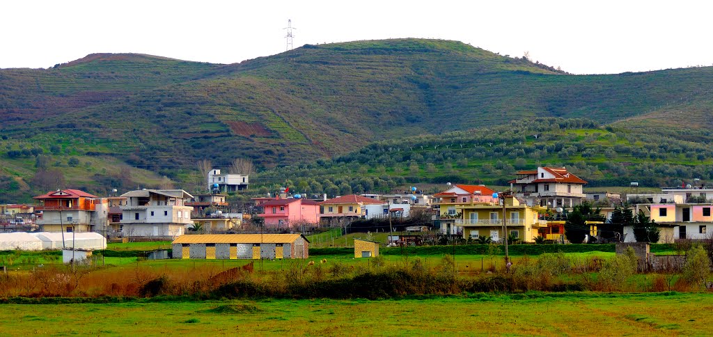 Shqipëria: Portëz... by Sofjan Kotorri