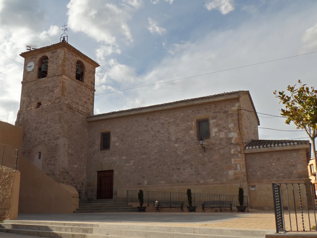 Iglesia de Santa Catalina by abalonstaxi