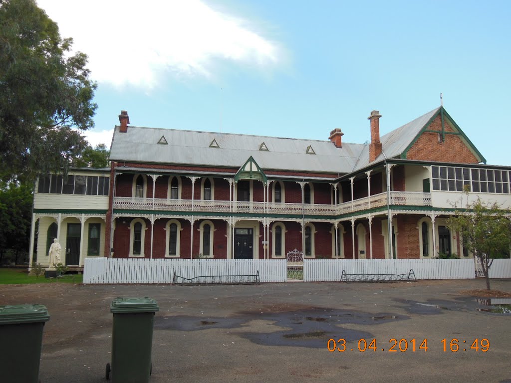 Bourke - Convent of Mercy - 2014-04-03 by sandyriva