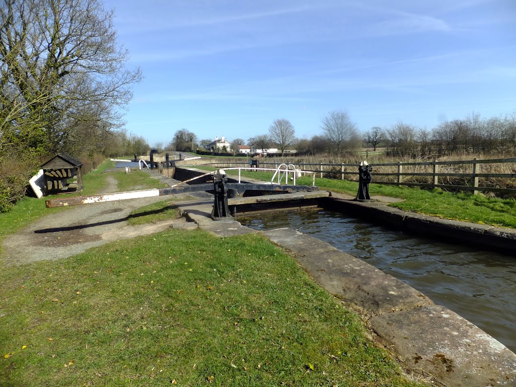 Llangollen Canal Quoisley lock by muba