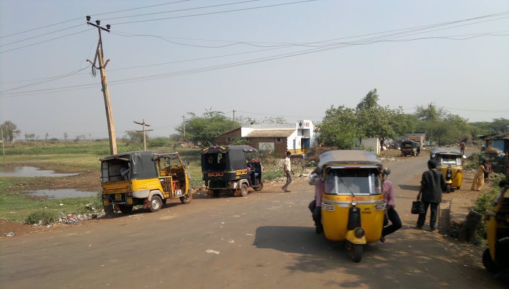 Bhangoor, Karnataka, India by kamalakaranthati