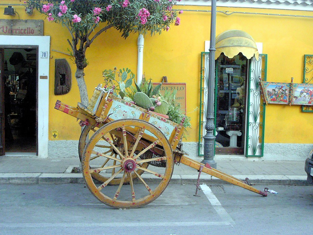 Carretto siciliano by Giovanni Parenti