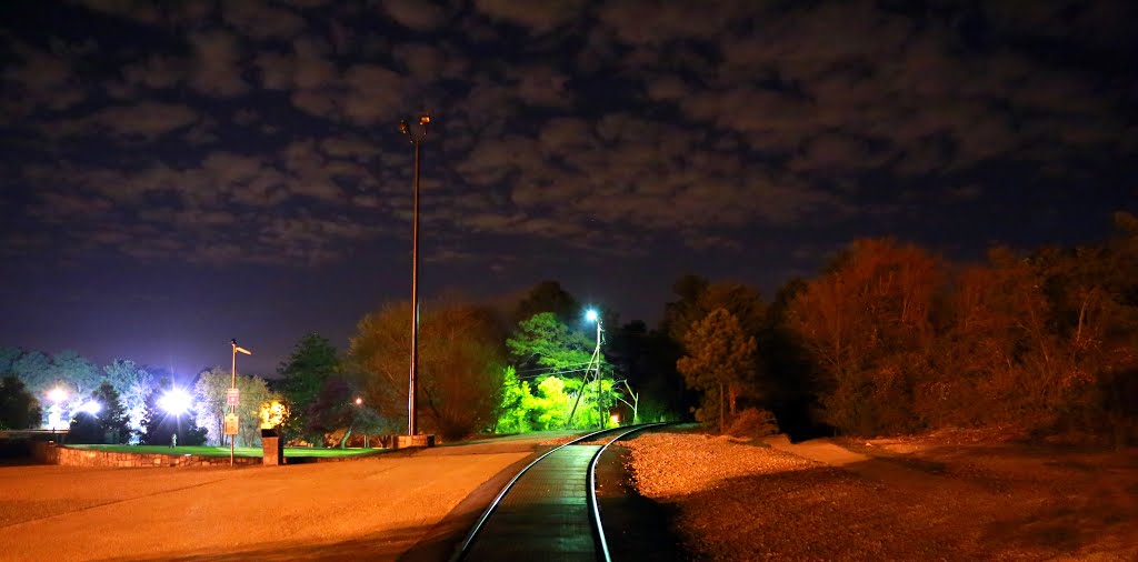 Stone Mountain Park Walk-Up Trail by bryanf