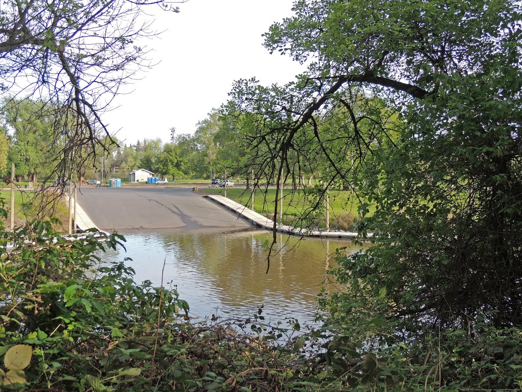 Steelhead Creek - Discovery Park Boat Ramp by Steve Schmorleitz, NationalParkLover.com