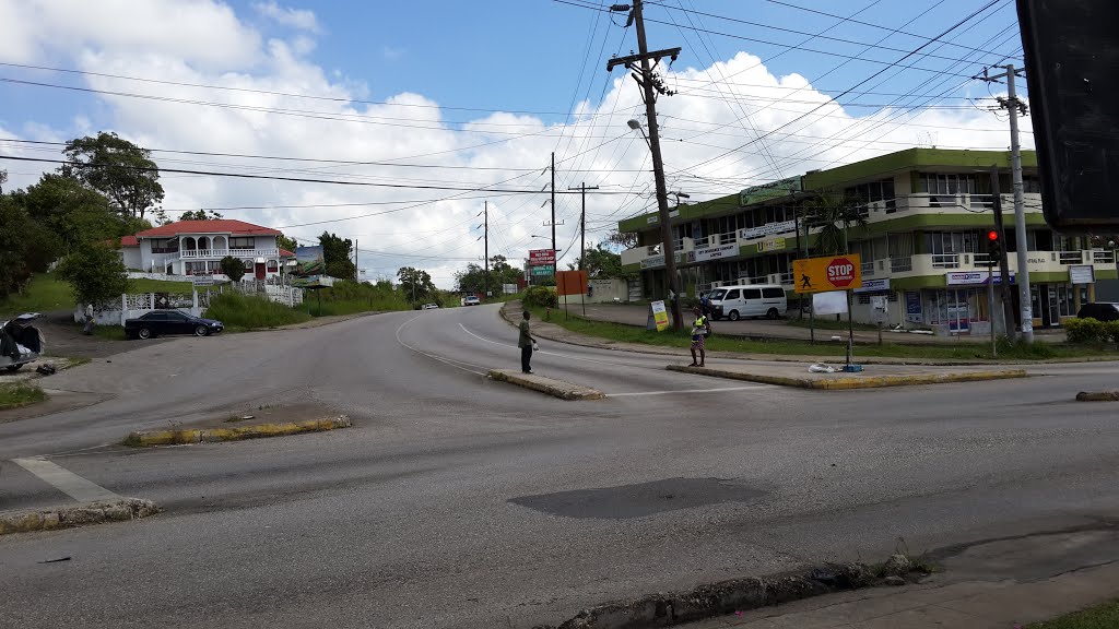 Intersection of Caledonia and New Green Road by Niccardo