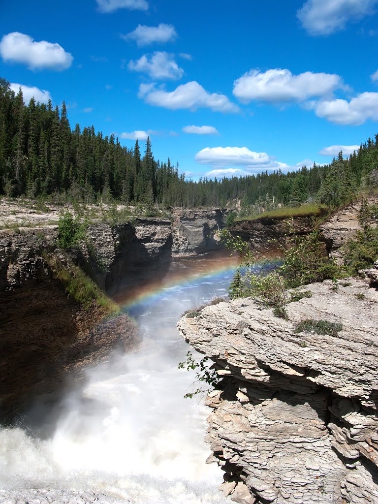 Sambaa Deh Falls by justast