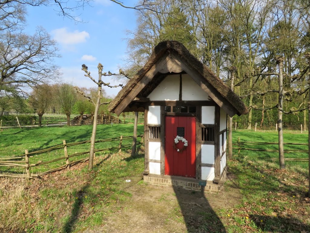 BE - Genk - Bokrijklaan (Openluchtmuseum Bokrijk) by Danny Danckaert