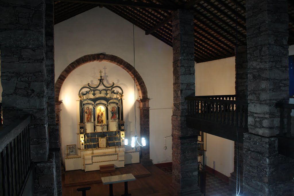 Igreja Matriz de Santa Isabel, Mucugê, Bahia, Brasil by Cecília O. de Azevedo