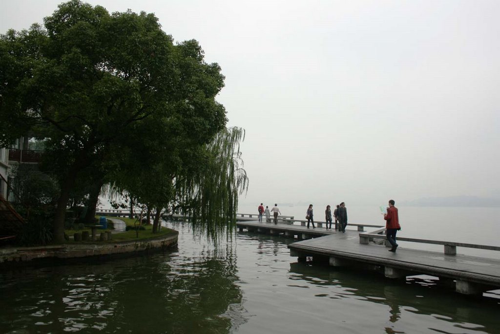 Hồ Tây (West Lake) by nguyen thanh vinh