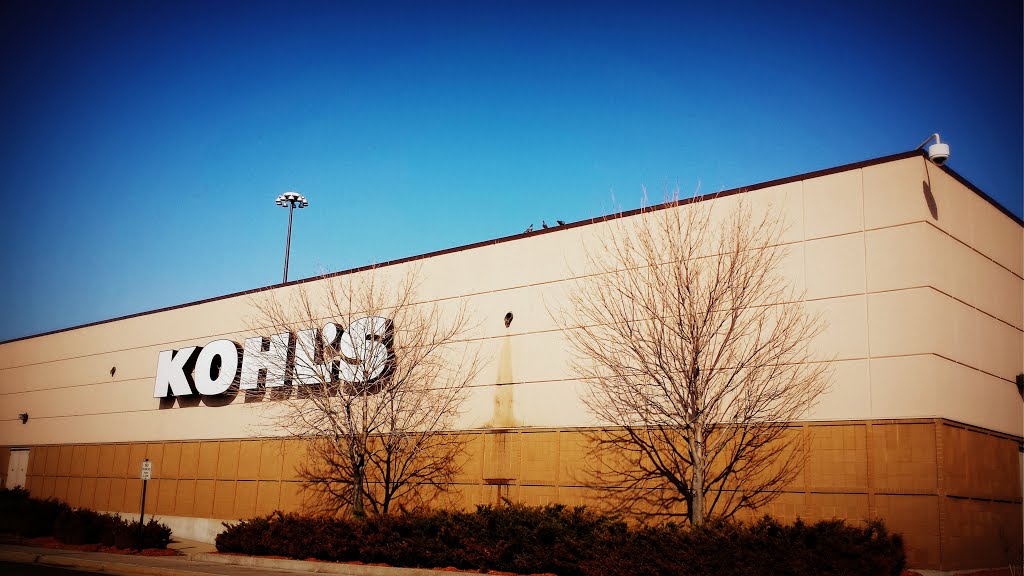 Kohl's - Maplewood, MN by Gabriel Vanslette