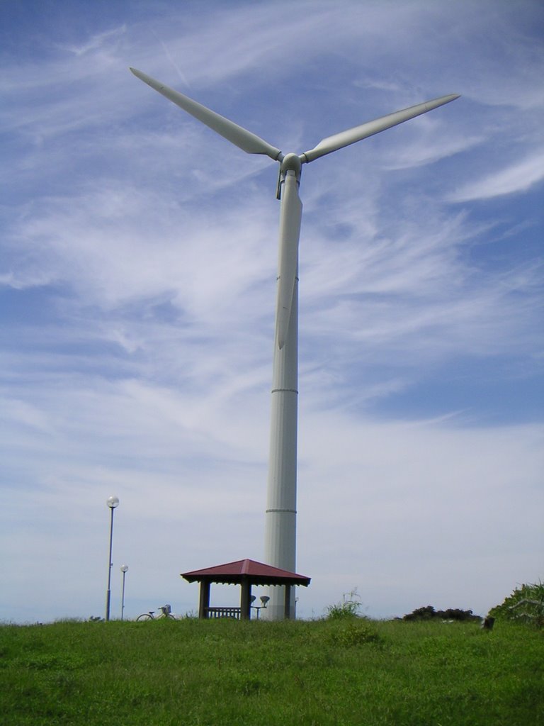 神奈川県三浦市 三浦ウィンドパーク 風力発電 Miura Wind Park (wind turbine) Miura, Kanagawa by olihica