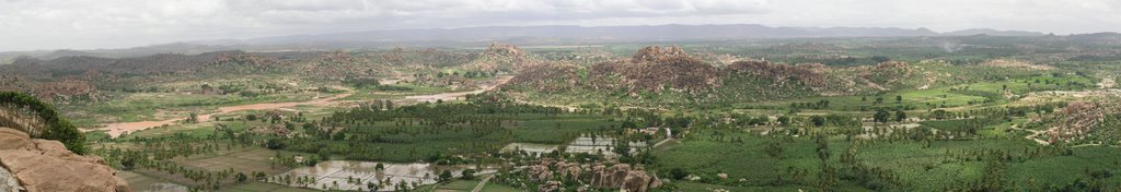 Hanuman Temple (Hampi panorama) by marval_