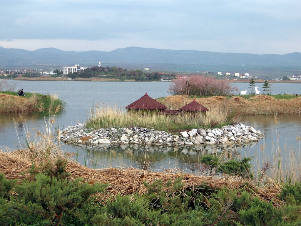 Gölbaşı, Mogan Park by Kobakçı