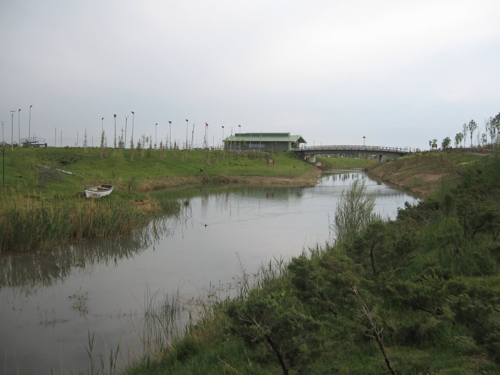 Gölbaşı, Mogan Park by Kobakçı