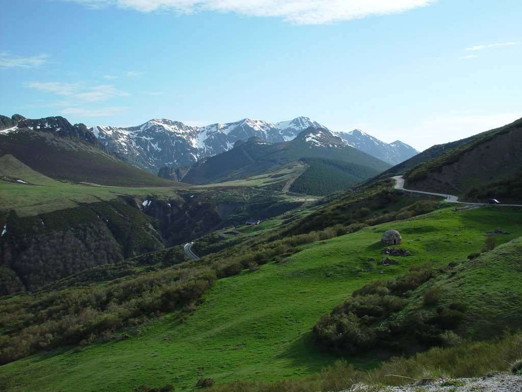 Picos de Europa - Pto de San Glorio by lidiadariusz