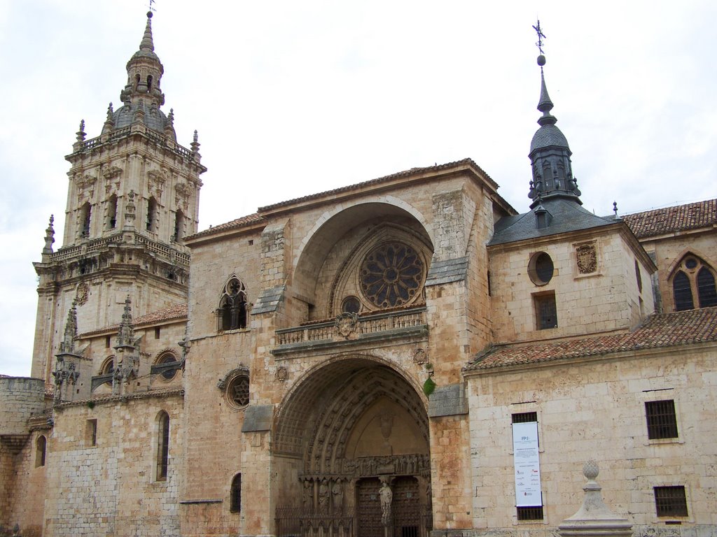 Catedral del burgo de osma by sergykorp