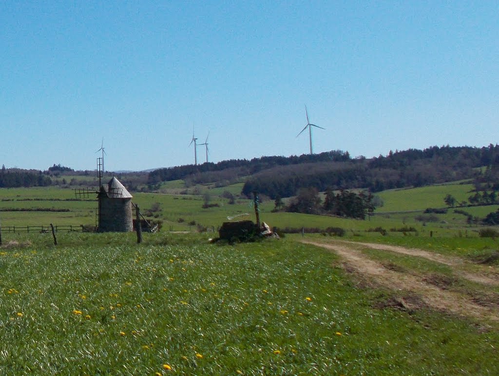 Moulins à vent,avant et maintenant... by elisette