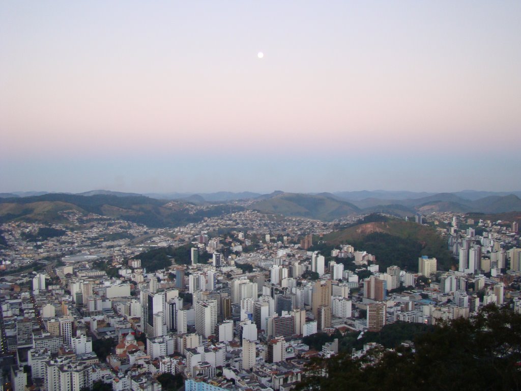 Vista de Juiz de Fora by Wellinton Luiz