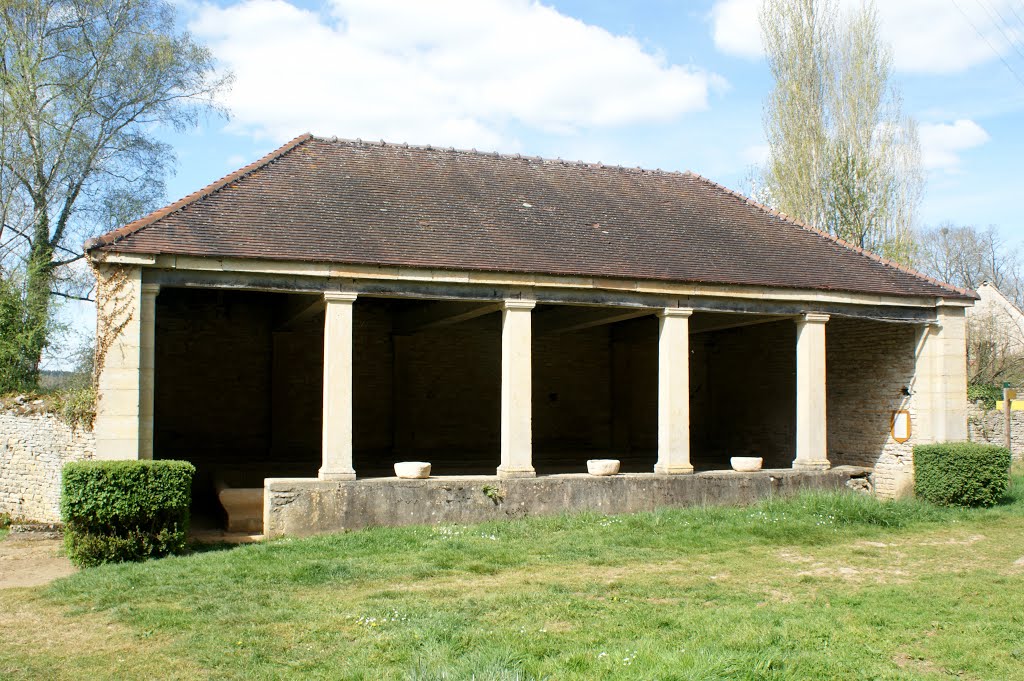 Lavoir à Cortevaix by philetisa