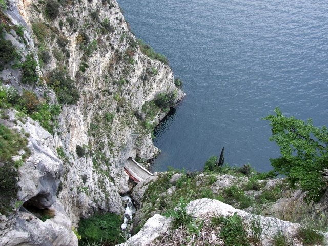 View on old Gardesana occidentale by Stefan Grötsch