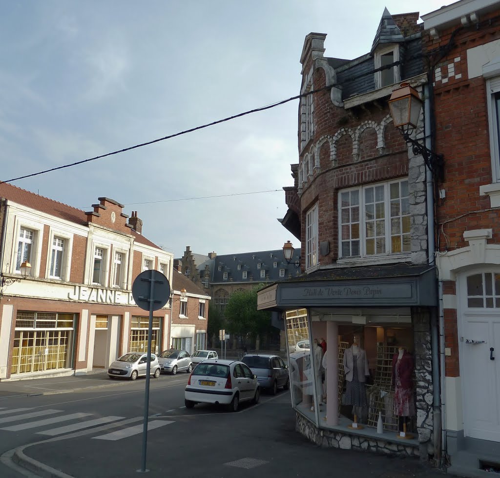 Grand Place Charles de Gaulle, Bailleul, by Pierre-André Leclercq