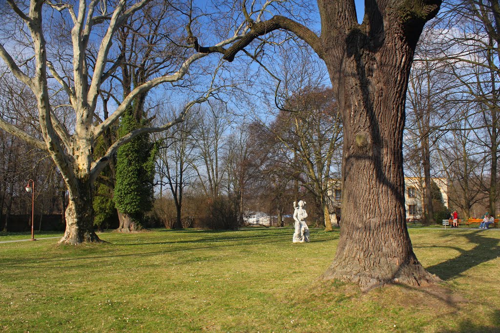 Beethoven v Třebovickém parku II by FotoMor