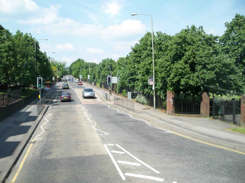 London Road, Redhill, Surrey, United Kingdom by Mohammad Aslam Javed Bhatti by Aslam Javed