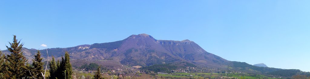 Massif du cousson by Florian Pecoul