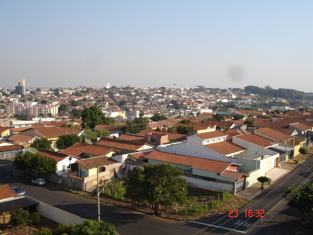 VISTA DO EDIFÍCIO ATHENAS by André L. Battaglia