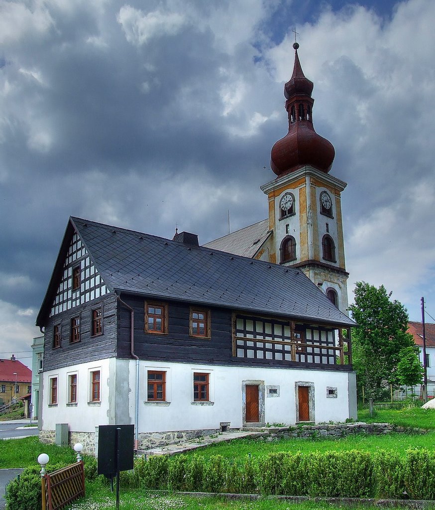 Kirche in Skalna by Dieter Beer