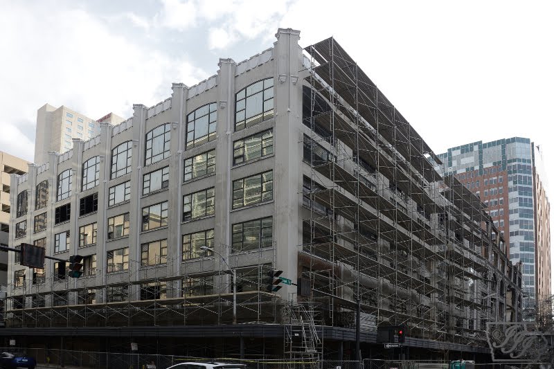 Younkers Building, 2 weeks after the fire, Des Moines Iowa by 480sparky