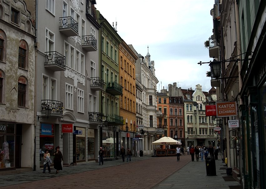 Toruń, ul. Królowej Jadwigi by Danuta Zarzeczna