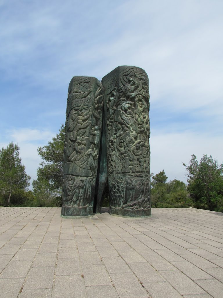 Scroll of Fire is a monument found in the Jerusalem hills by Kobi Zilberstein