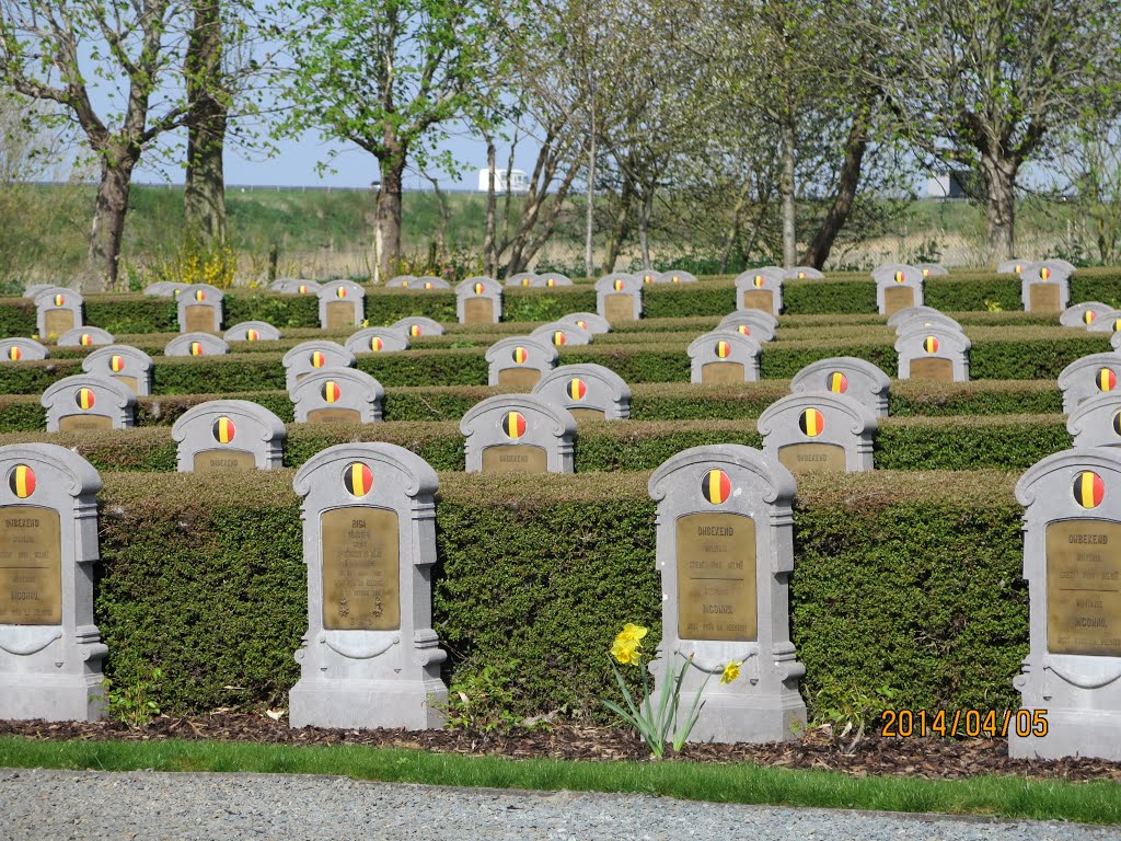 Ramskapelle-nieuwpoort militair kerkhof wereldoorlog een by hoffmannjp