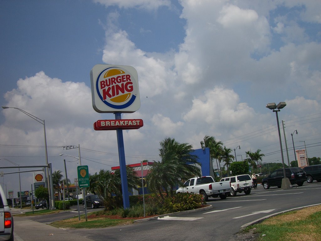 Burger King. by Roberto Lam