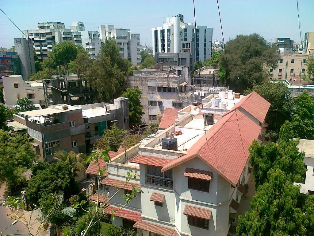 Mithakhali, Navrangpura, Ahmedabad by Brijesh Patel