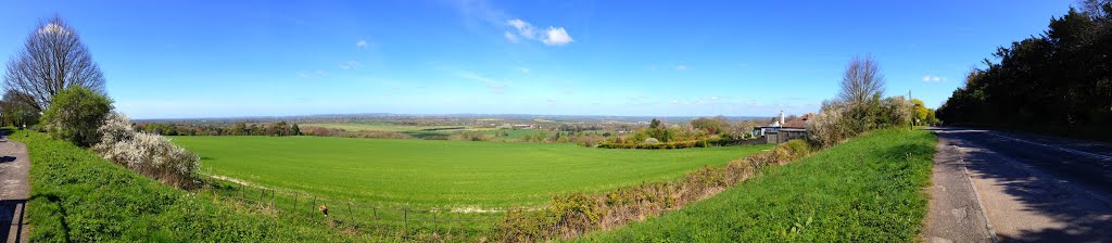 Halton in Buckinghamshire by Marius Martin